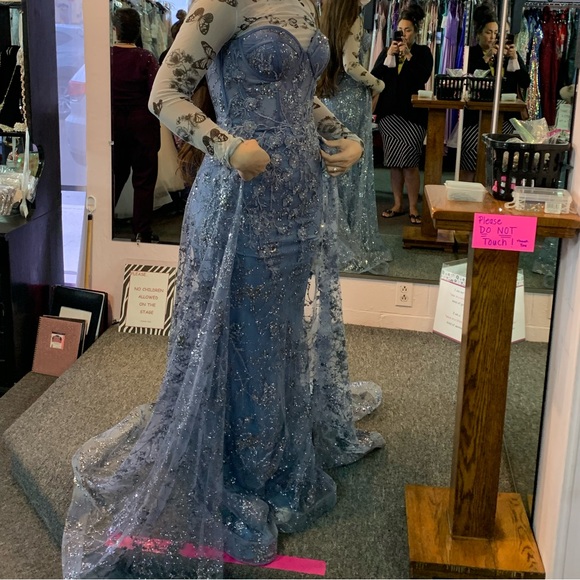 Smoke Blue gown - Picture 2 of 4